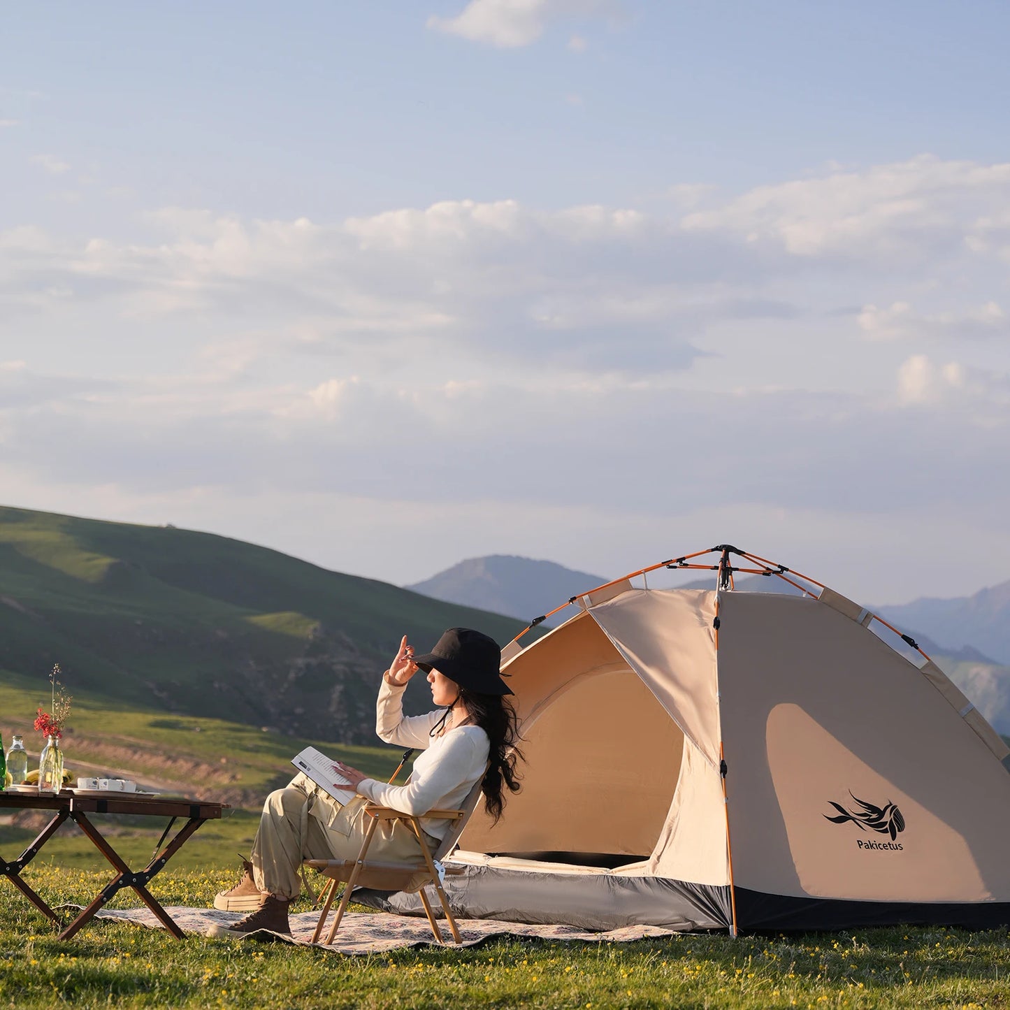 Pakicetus Windproof Family Camping Tent Easy Quick Setup Outdoor